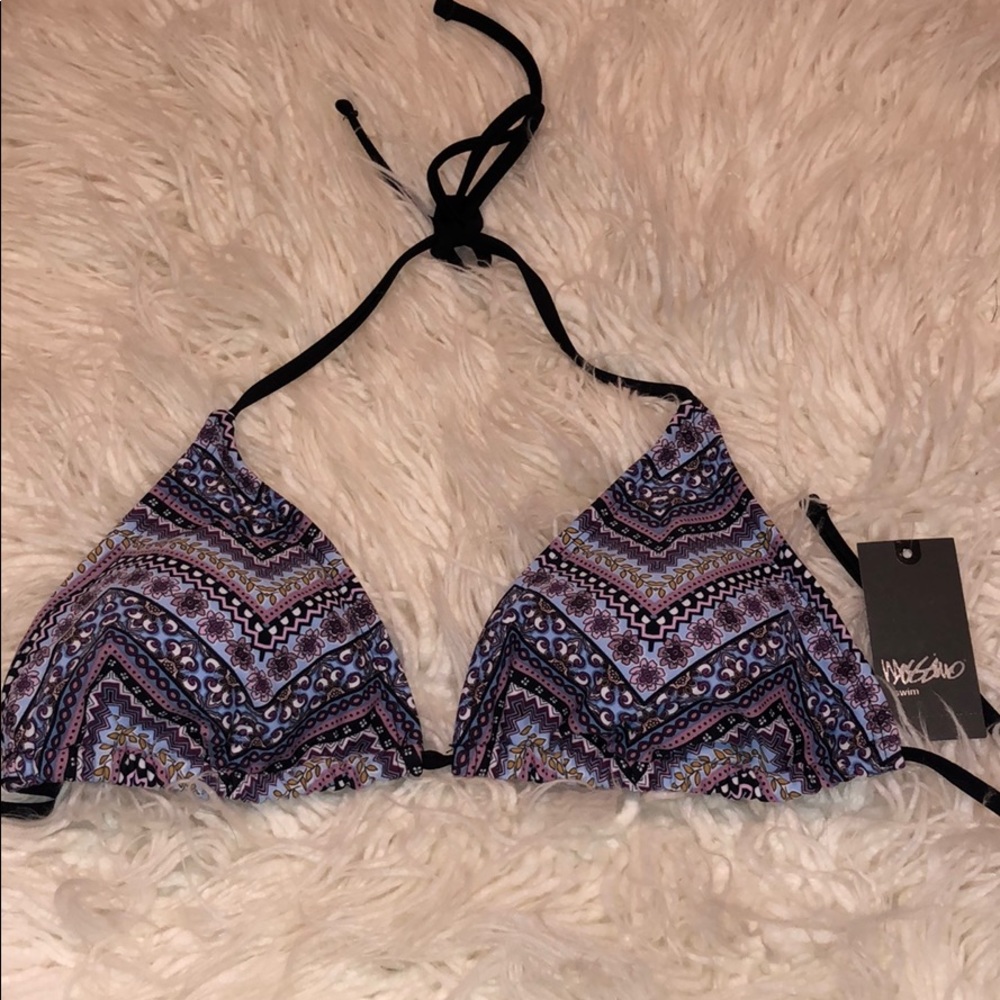 Mossimo triangle chevron bikini top